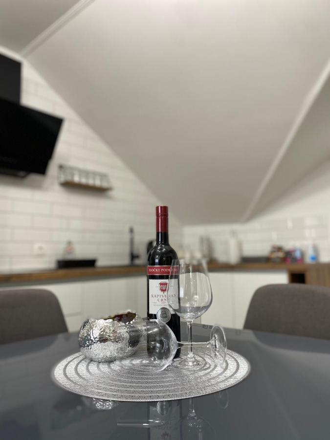 Apartman Pavic ヴィンコヴツィ エクステリア 写真
